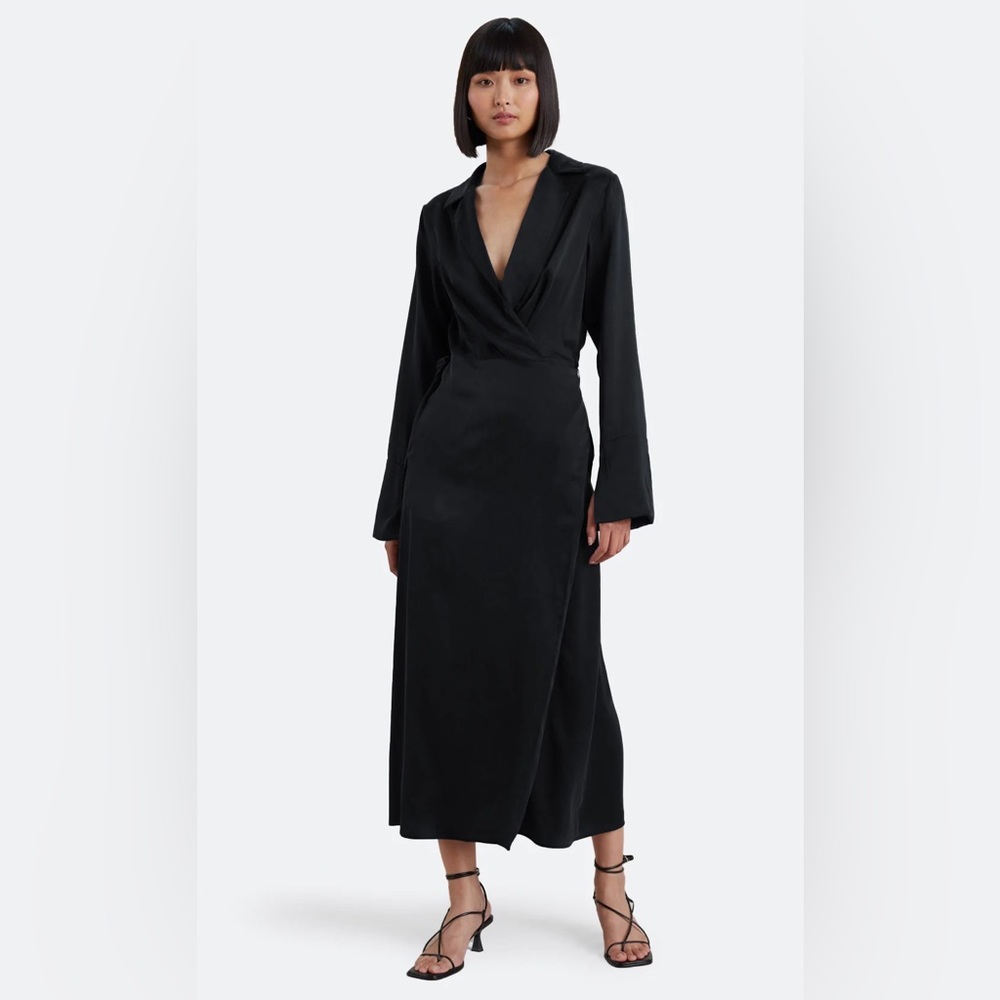 NWT Bec + Bridge Amber Long Sleeve Wrap Maxi Dress size US 4 small Black silk - Picture 3 of 9